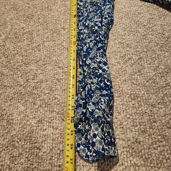 RW&CO Blue Floral Button Front Shirt - Picture 7 of 7